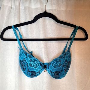 LA VIE EN ROSE - STUNNING Brand New (no tags)  Bra